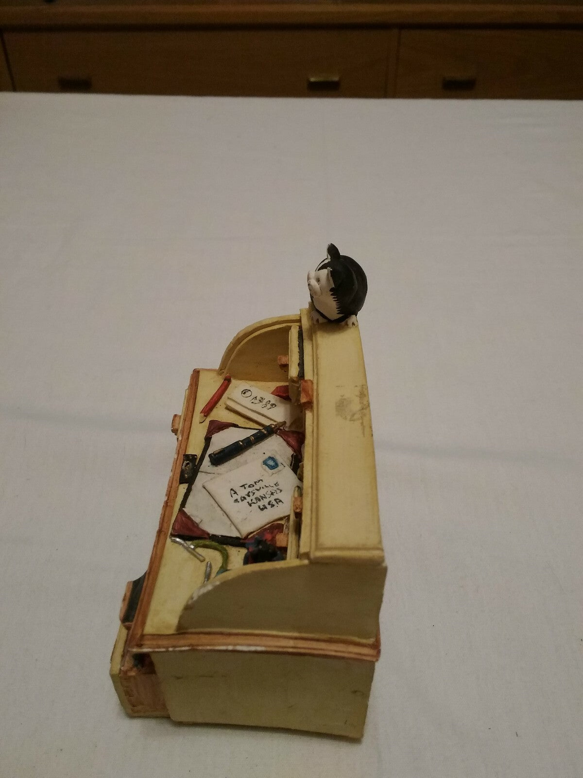 Miniature Ceramic Rolltop Desk With Cat