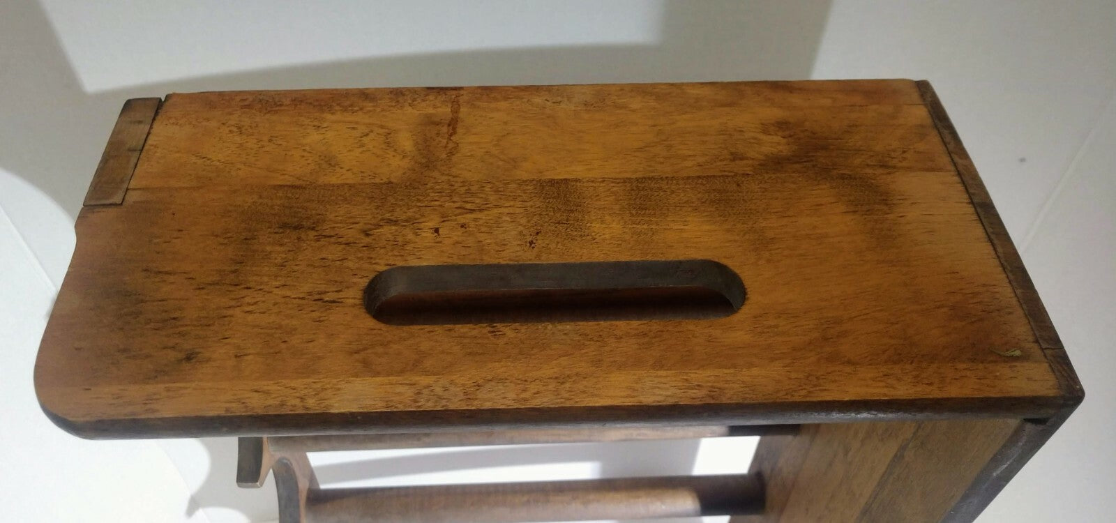 Wooden 5 Bottle Stackable Wine Rack