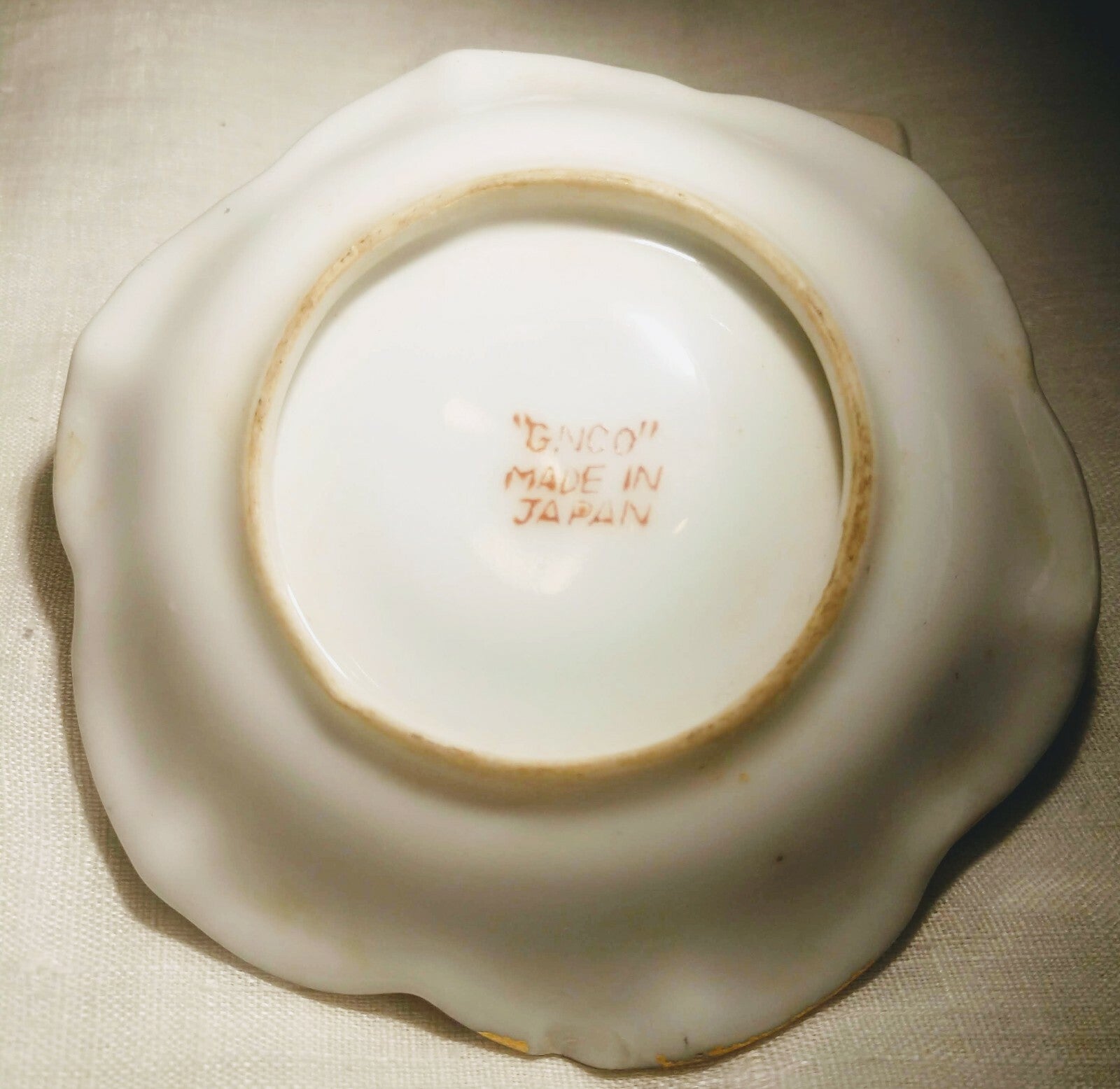 Vintage Empire State Building World's Souvenir Saucer Gold Rim