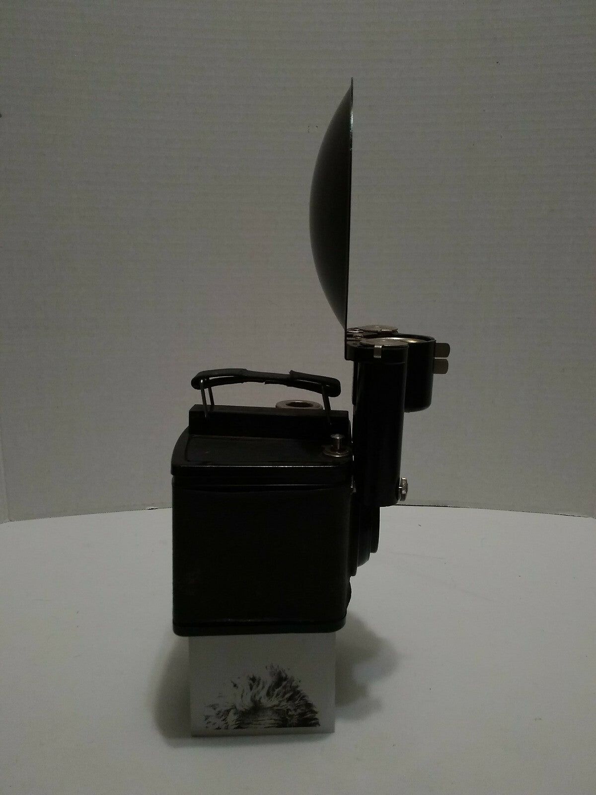 Vintage 1950's Kodak Flash Brownie Six-20 Box Camera & Flash Holder Unit