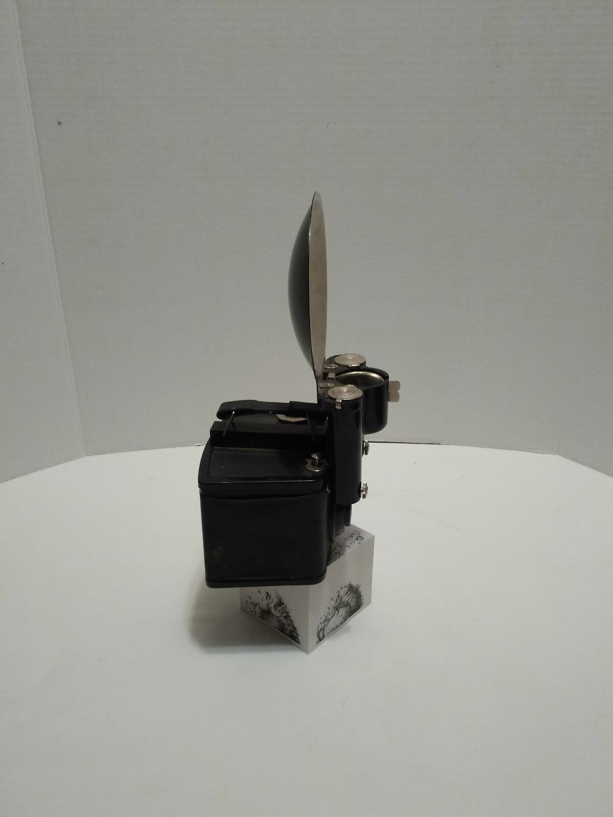 Vintage 1950's Kodak Flash Brownie Six-20 Box Camera & Flash Holder Unit