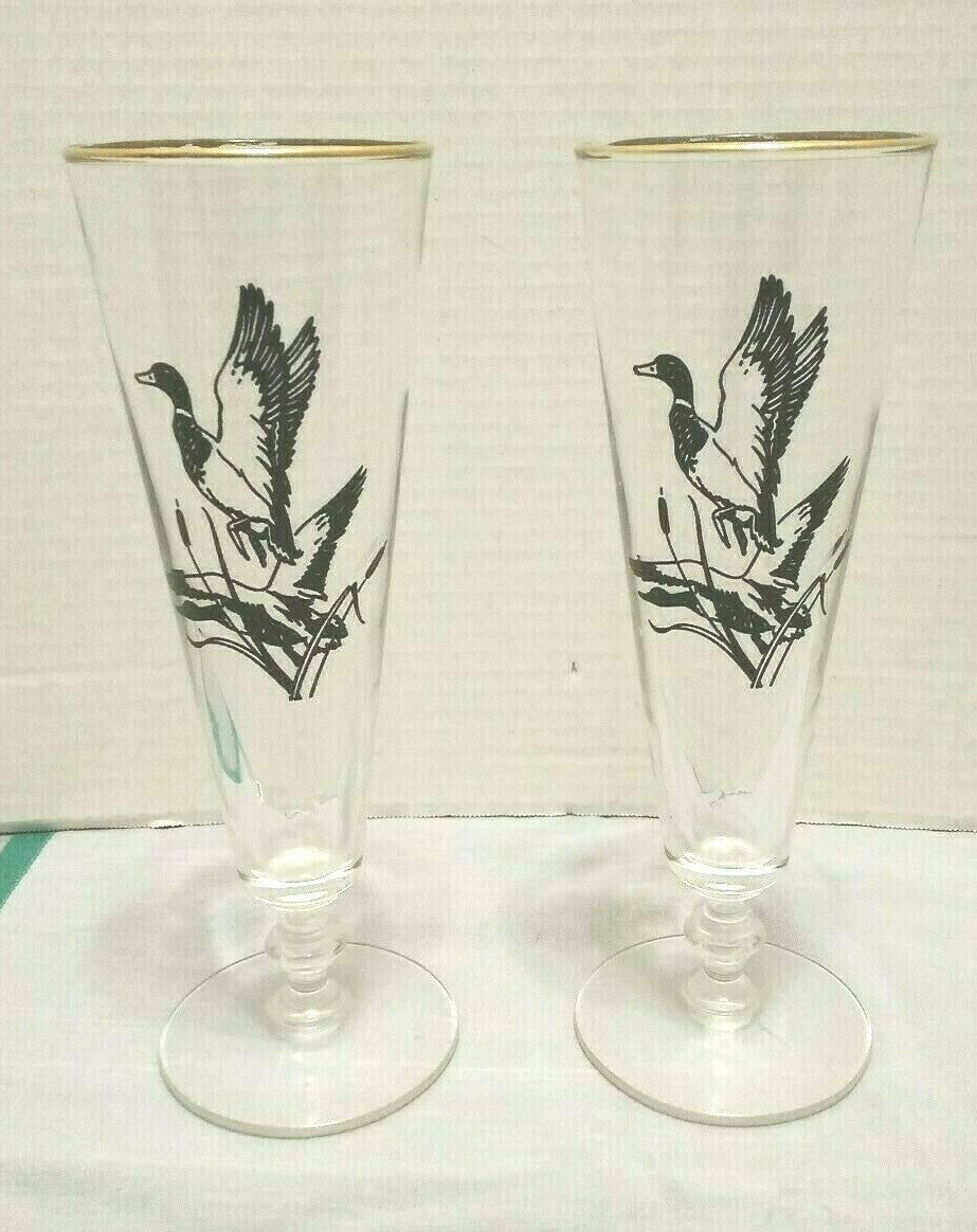 Vintage Mallard Ducks Hand Painted Beer/Stein Glass