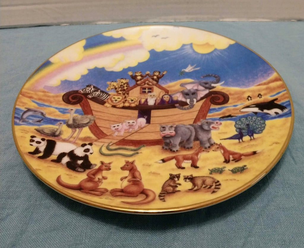 Noah's Ark Collector Plate RAINBOW OF PROMISE 1996 Linda Undernehr 8" Porcelain