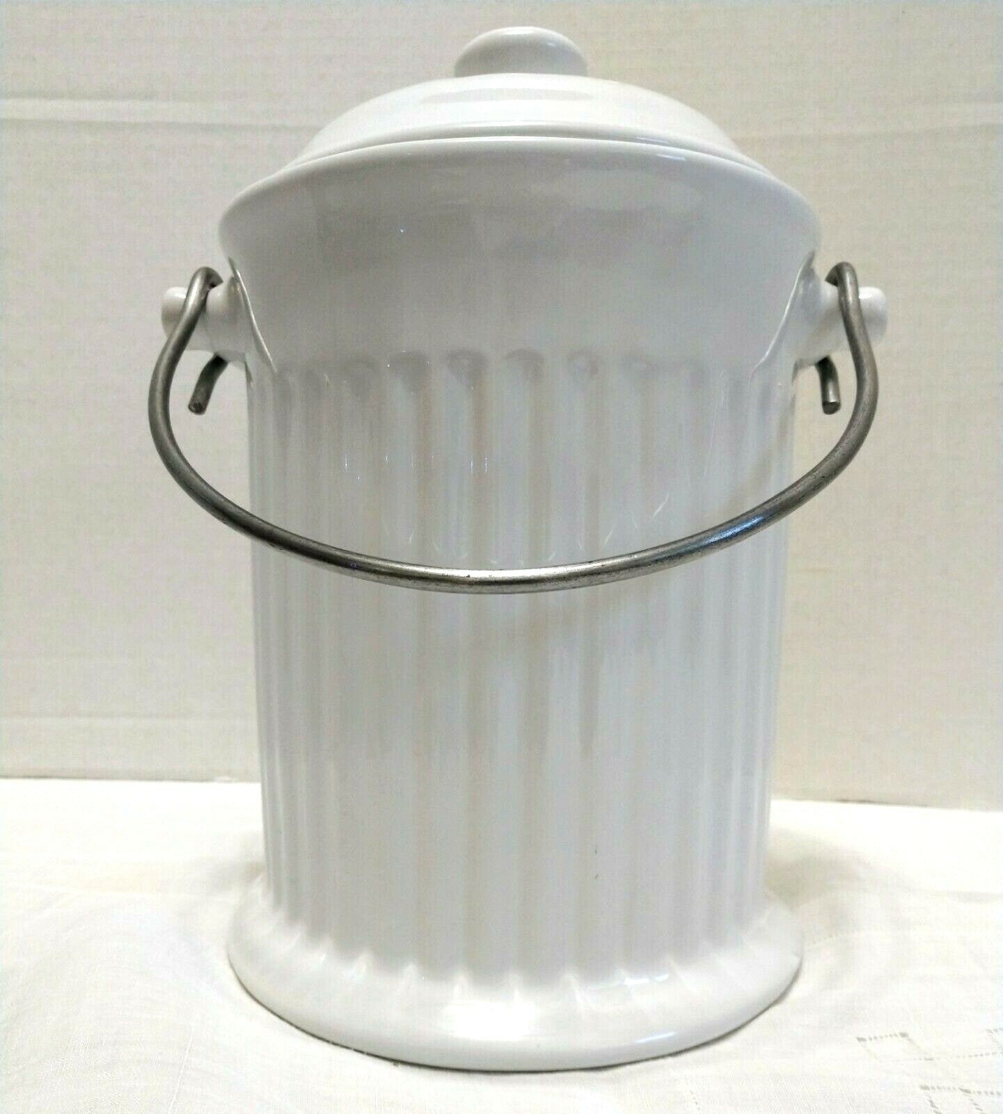 Kitchen Compost Container