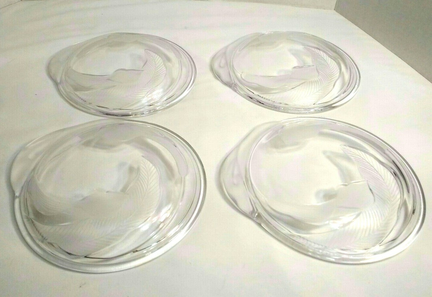 Vintage Decorative Clear Glass Fruit Plates Dessert Salad Appetizers 7" Set of 4