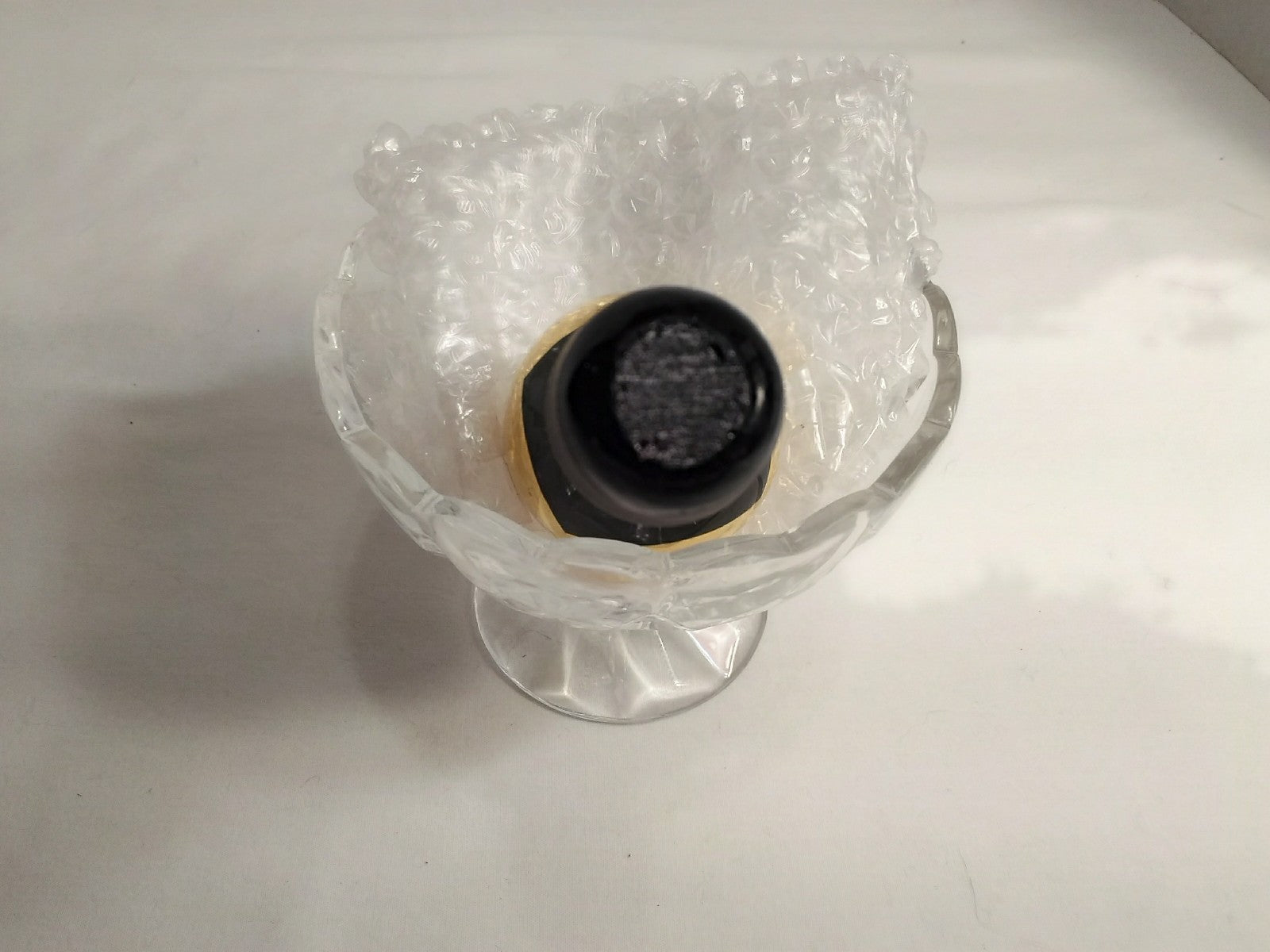 Glass Stopper with 24k gold trim over 3 1/4" Tall 3/4" Top 7/8" Stopper