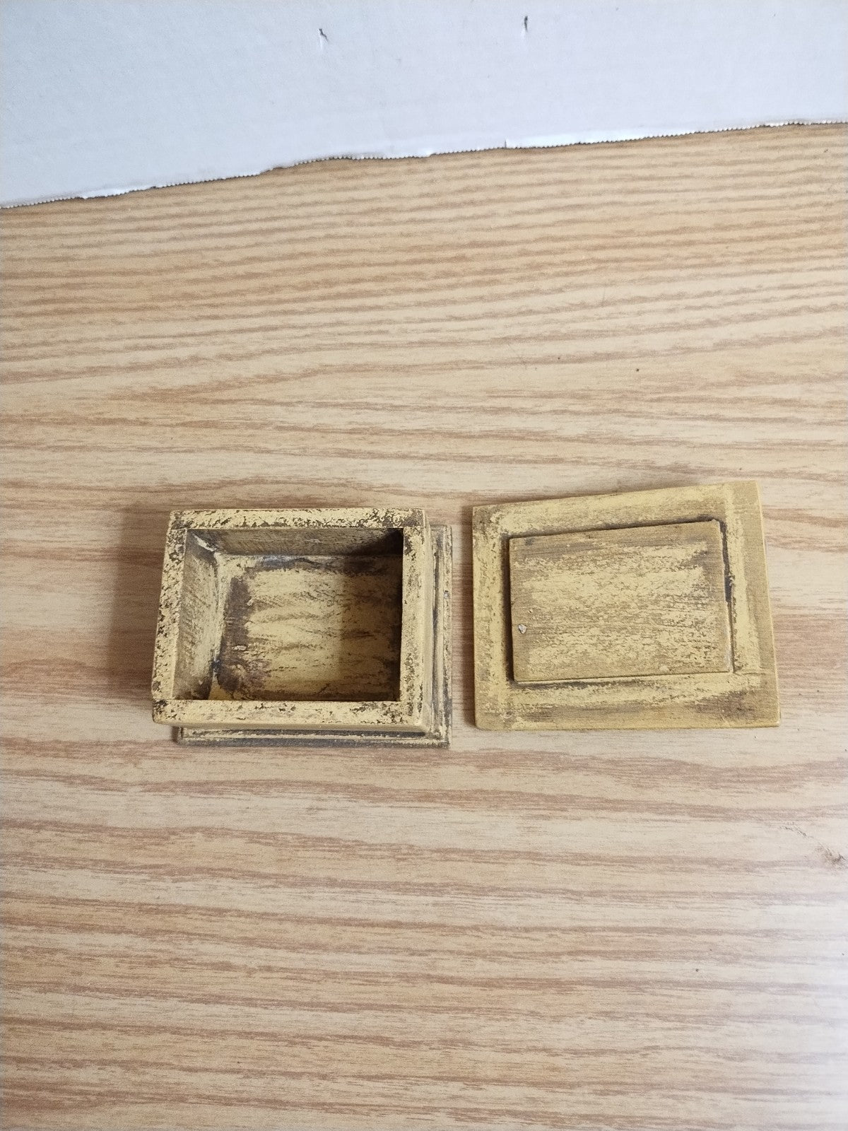 Vintage Small Wood Box with small Semi Precious Stones